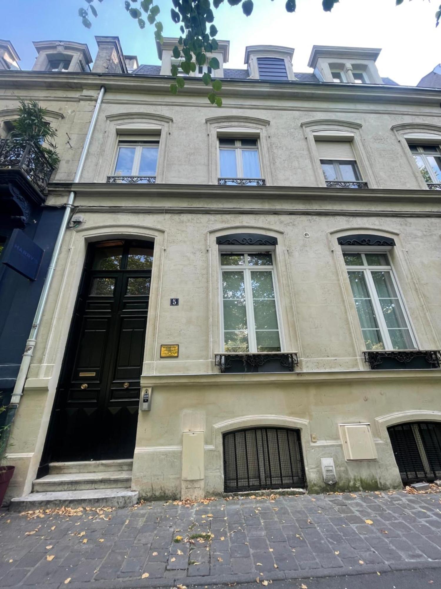 Appartements De Charme Du General Leclerc - Place D'Erlon - Hypercentre - Gare - Ρενς Εξωτερικό φωτογραφία