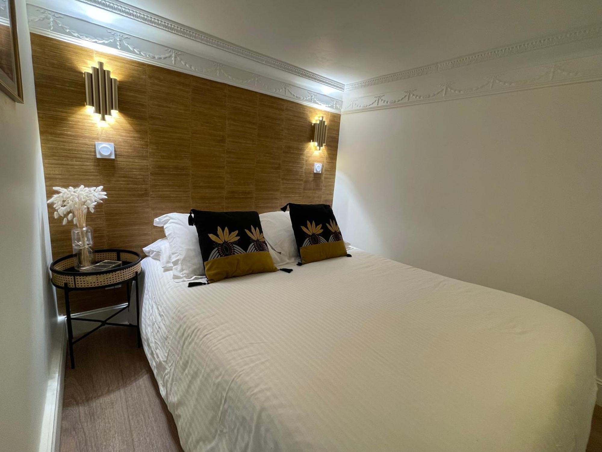 Appartements De Charme Du General Leclerc - Place D'Erlon - Hypercentre - Gare - Ρενς Εξωτερικό φωτογραφία