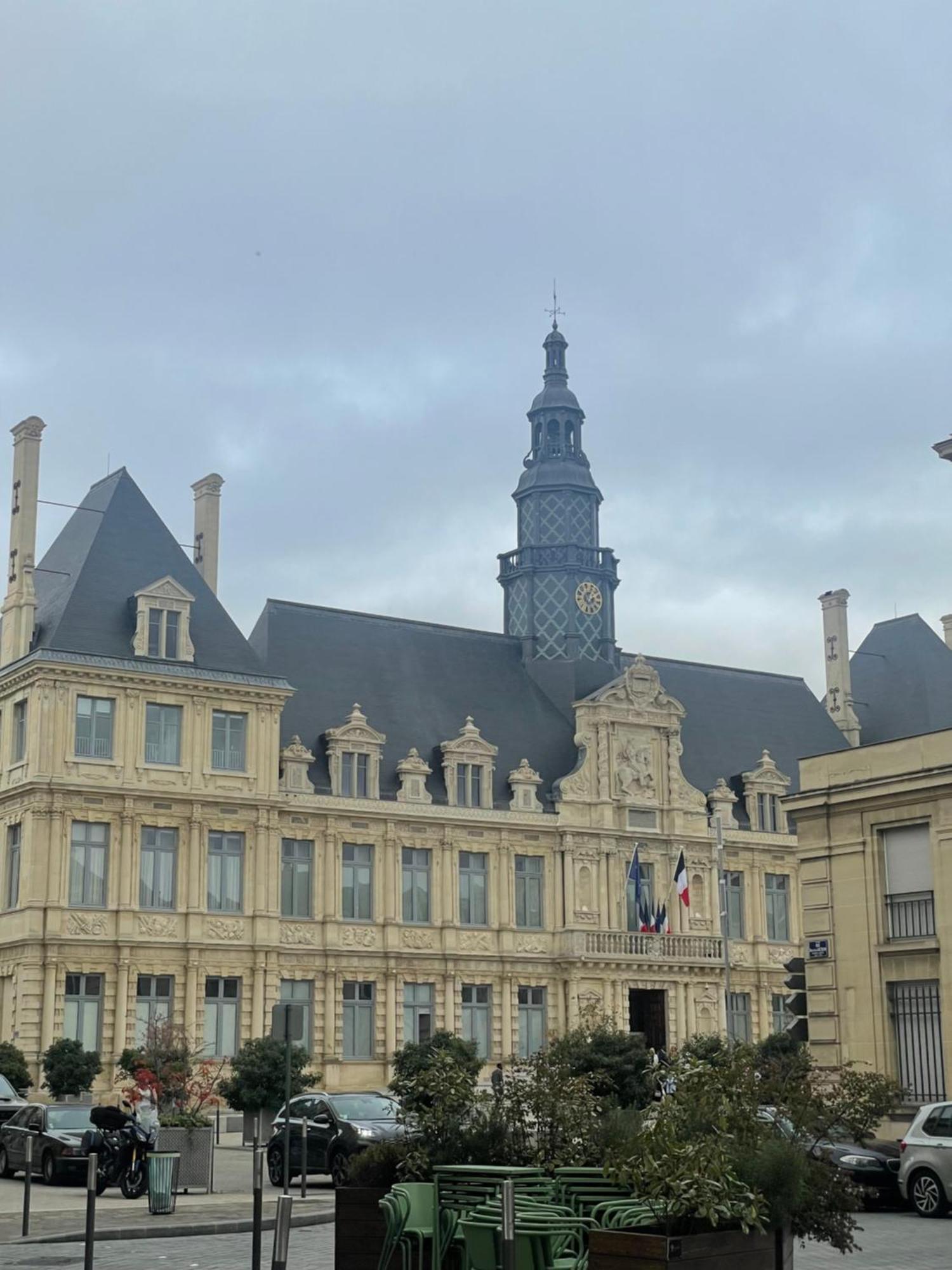 Appartements De Charme Du General Leclerc - Place D'Erlon - Hypercentre - Gare - Ρενς Εξωτερικό φωτογραφία