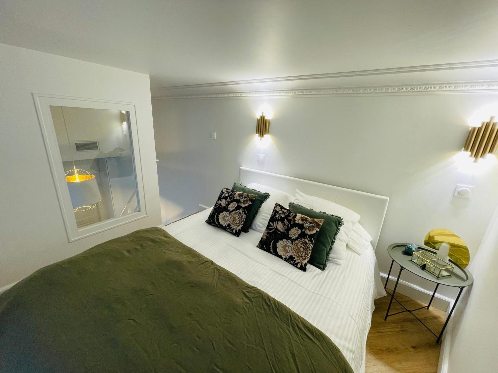 Appartements De Charme Du General Leclerc - Place D'Erlon - Hypercentre - Gare - Ρενς Εξωτερικό φωτογραφία